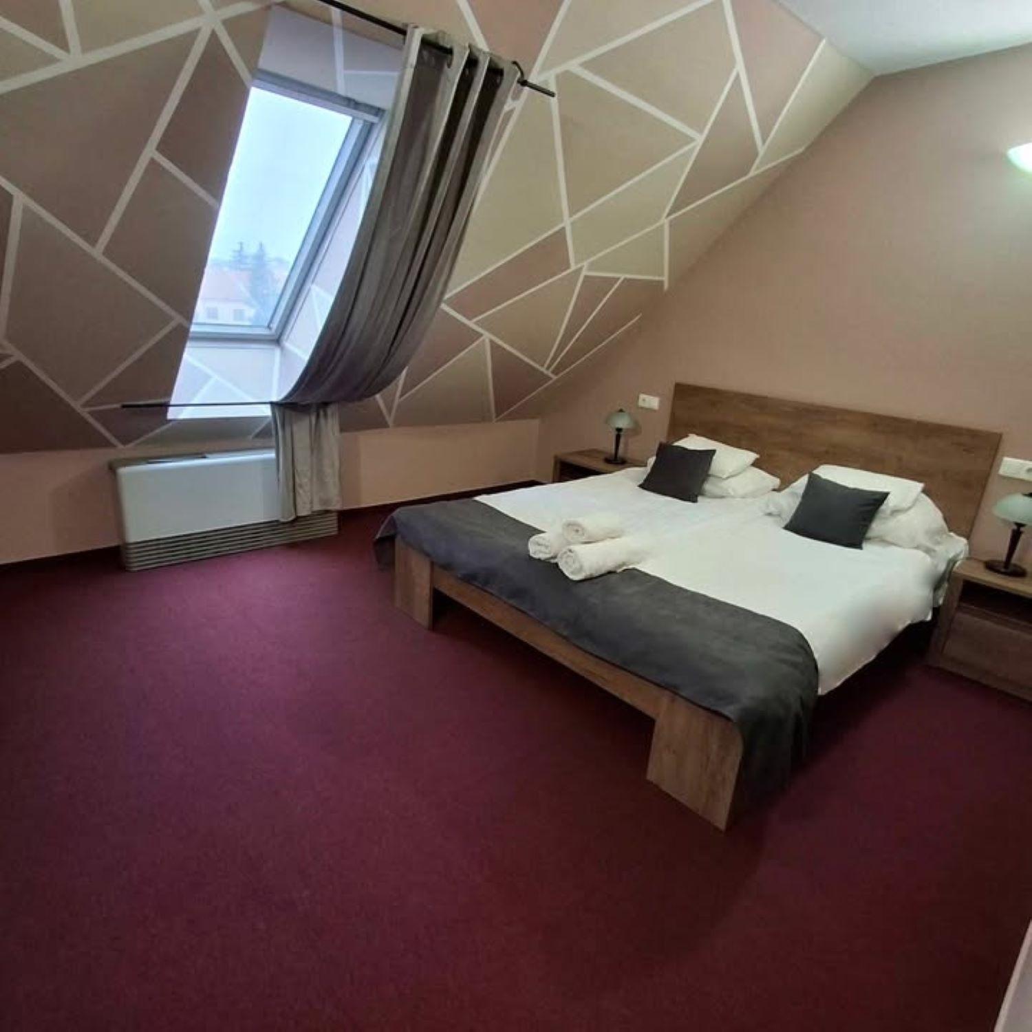 Hotel Unicornis Έγκερ Εξωτερικό φωτογραφία
