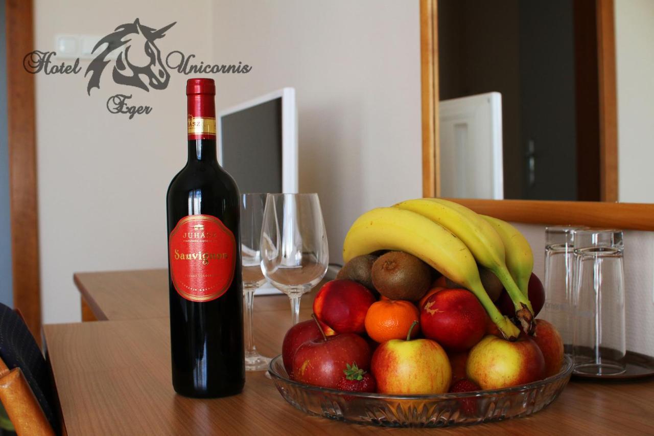 Hotel Unicornis Έγκερ Εξωτερικό φωτογραφία